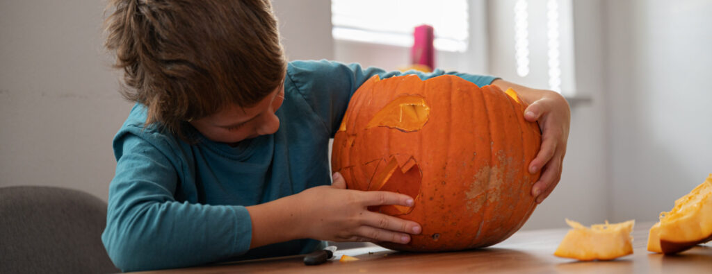 pumpkin carving condo association fall events